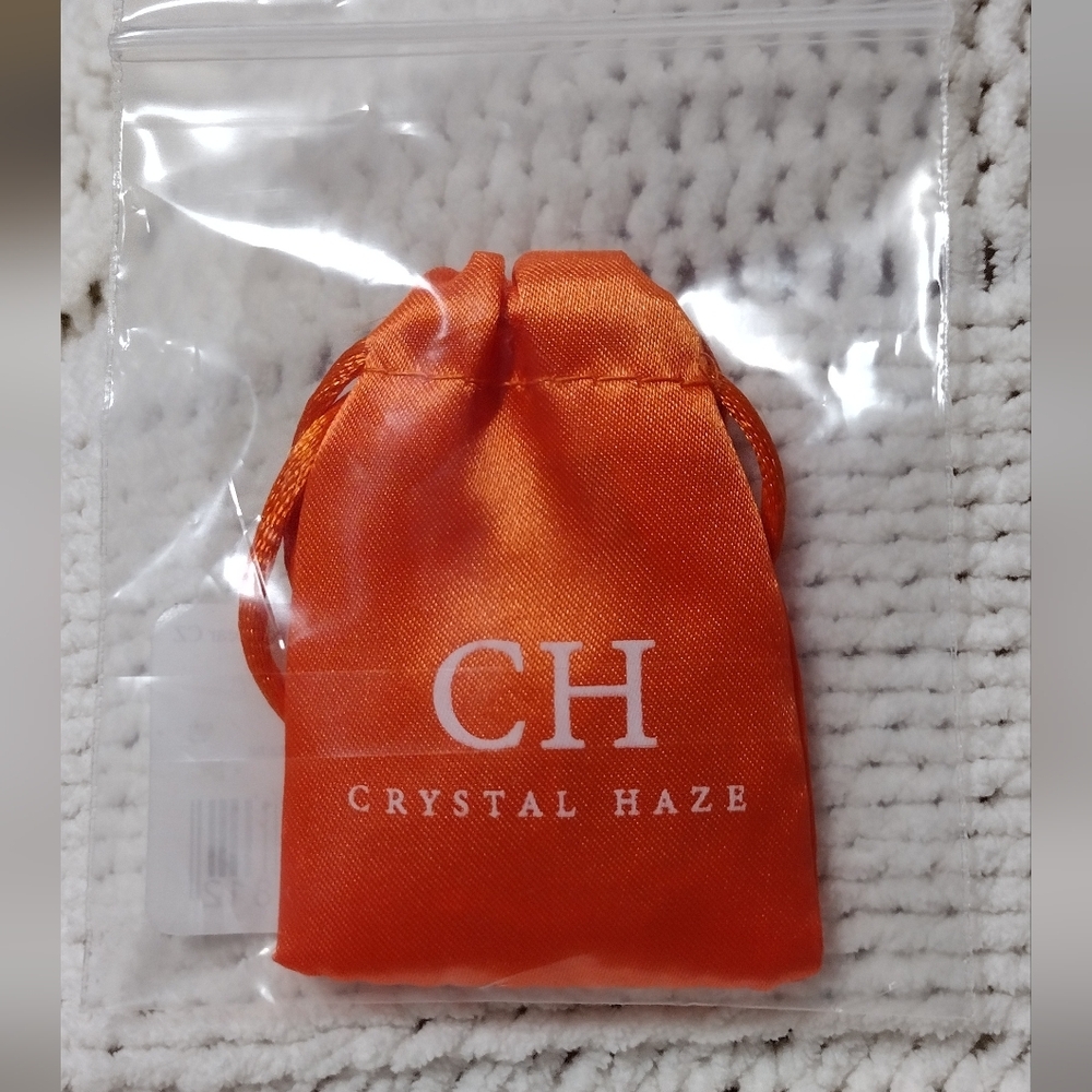 Crystal Haze 18k Gold Plated Brass and Clear‎ CZ Mini Serena Hoop Earrings - Picture 4 of 6